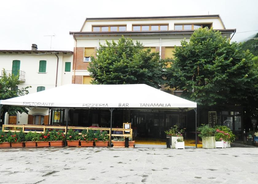 Emilia-Romagna Lizzano in Belvedere Facade