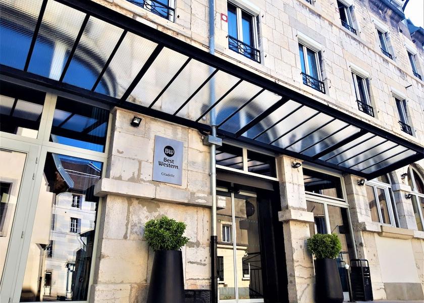 Bourgogne-Franche-Comte Besancon Exterior Detail