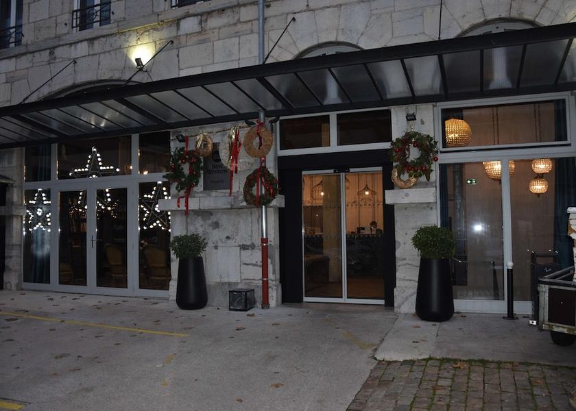 Bourgogne-Franche-Comte Besancon Exterior Detail