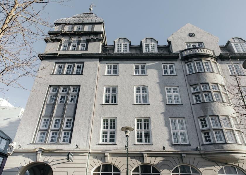 Southern Peninsula Reykjavik Facade