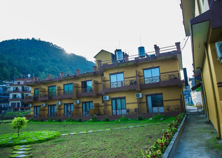 Gandaki Pokhara Outdoor dining
