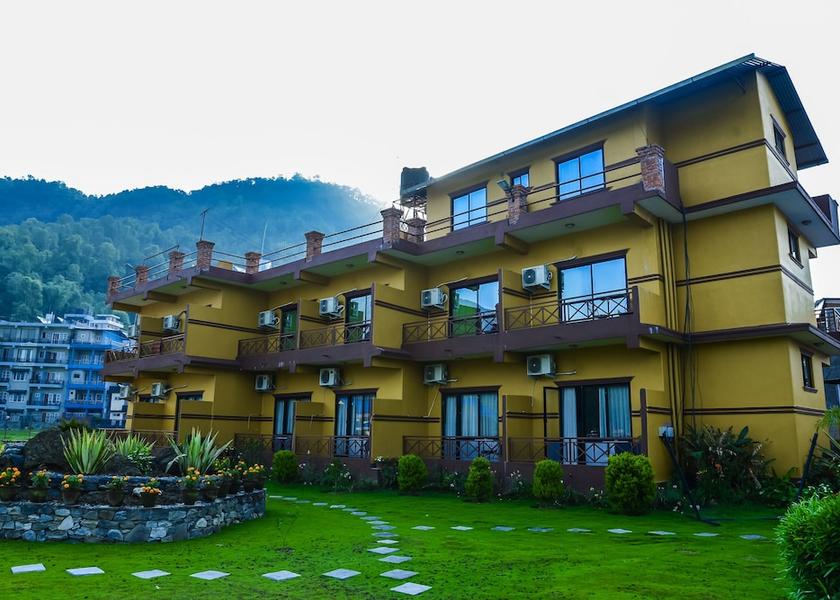 Gandaki Pokhara Outdoor dining