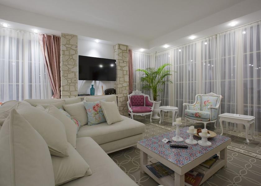 Izmir Selçuk Lobby