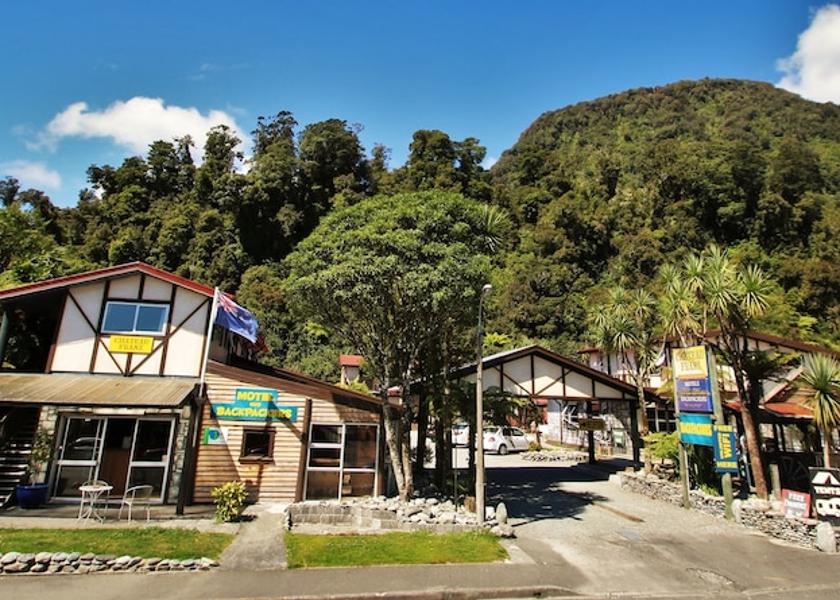 West Coast Franz Josef Glacier Exterior