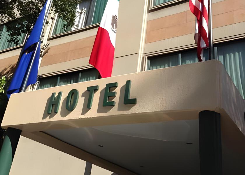  Mexico City Hotel Exterior