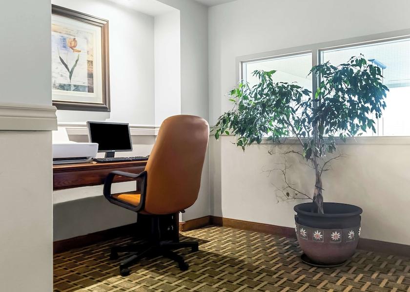 Quebec Mont-Laurier Business Centre