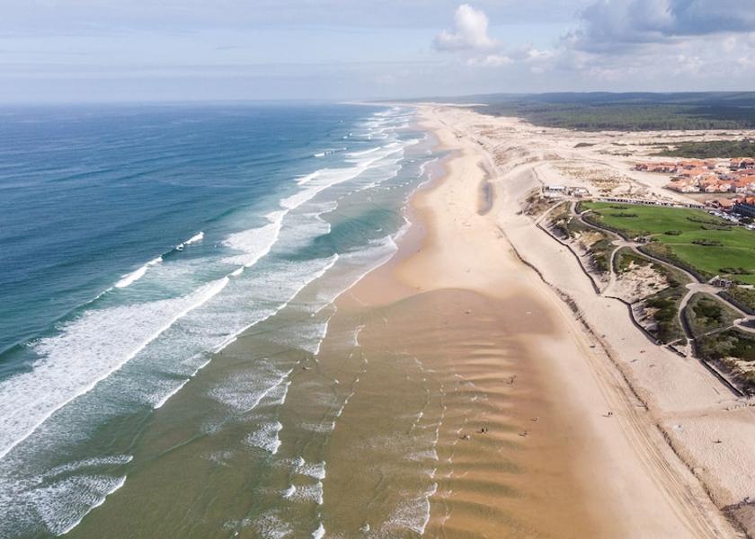 Nouvelle-Aquitaine Biscarrosse Beach
