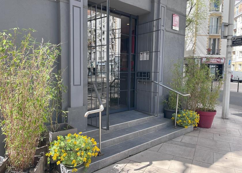 Ile-de-France Montrouge Facade