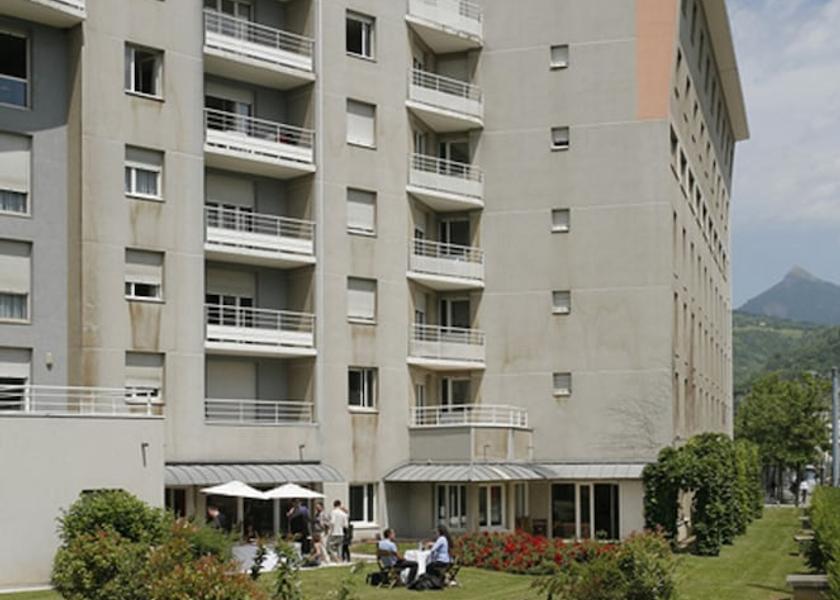 Auvergne-Rhône-Alpes Grenoble Exterior Detail