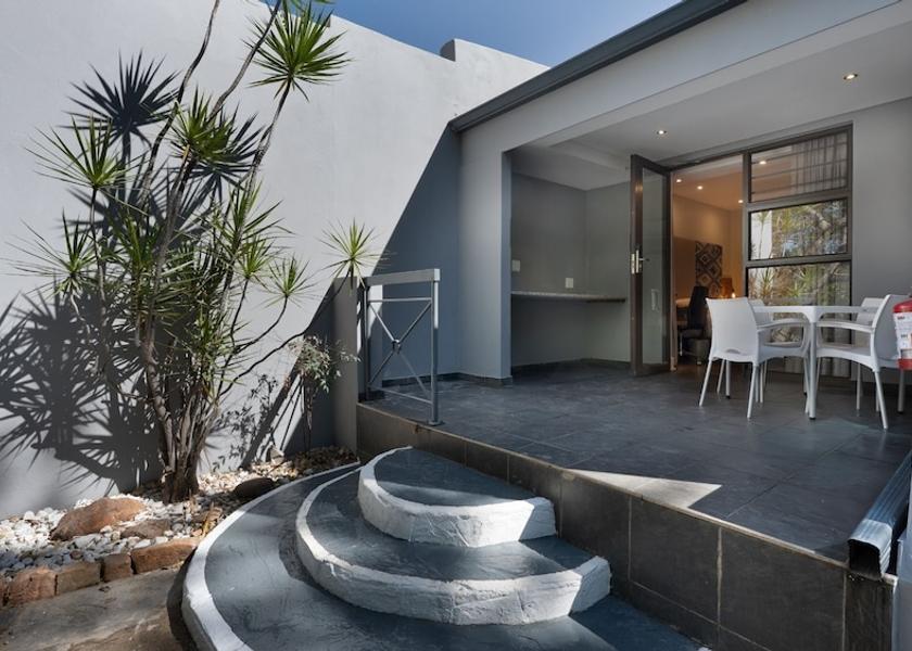 North West Rustenburg Terrace/patio