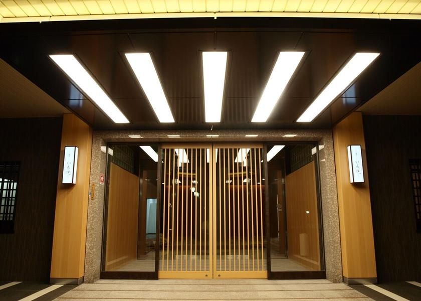Hokkaido Niseko Property entrance
