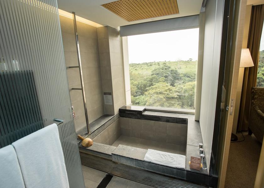  Taichung Bathroom