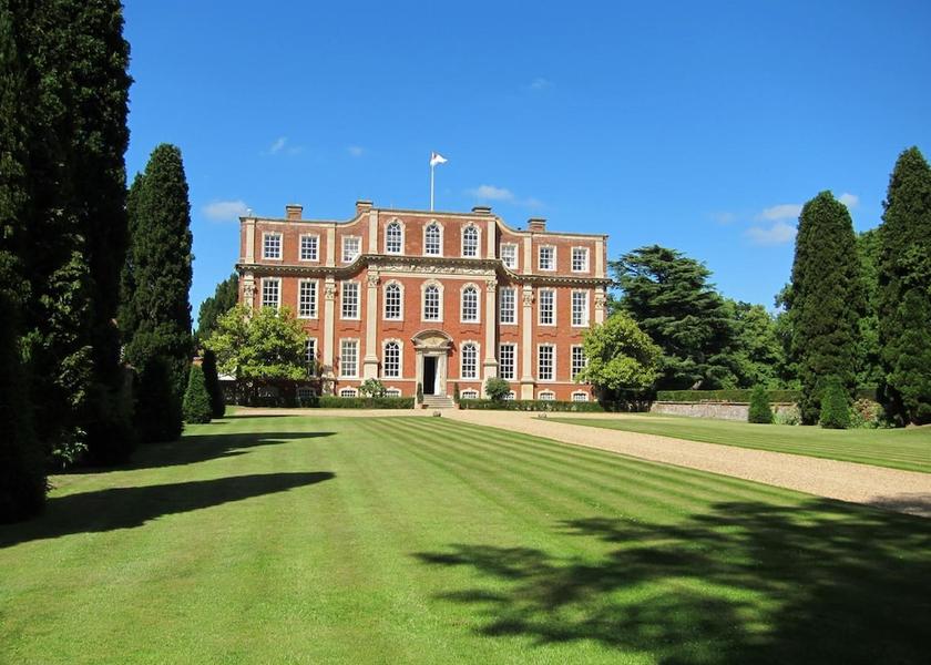 England Newport Pagnell Exterior Detail