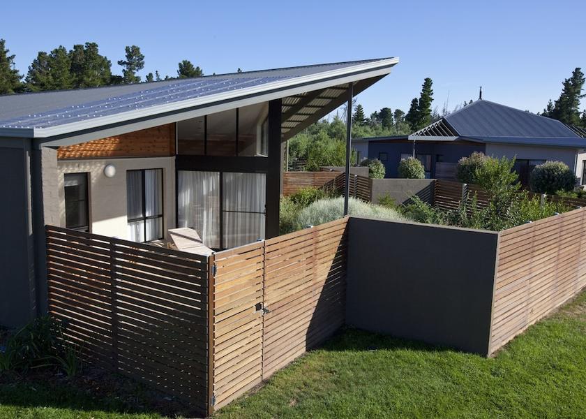 Tasmania Seven Mile Beach Property Grounds