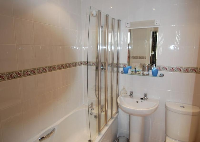 Wales Llandudno Bathroom