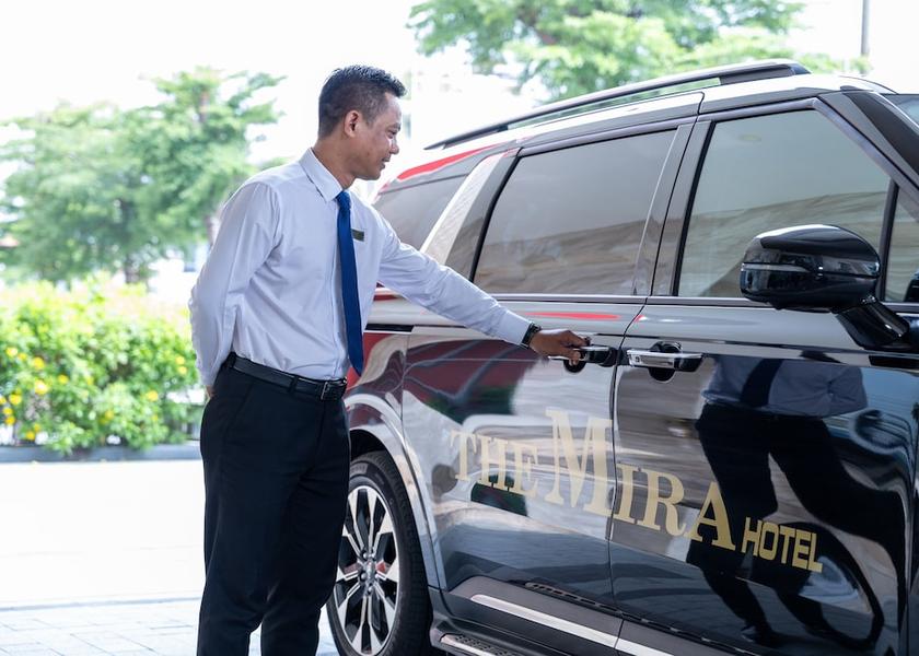Ho Chi Minh Municipality Thu Dau Mot Airport shuttle