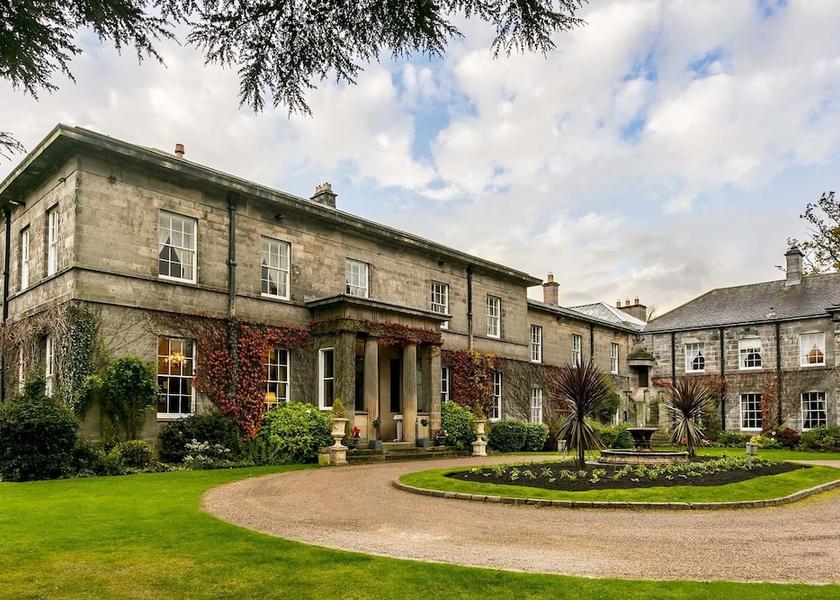 England Chathill Exterior Detail