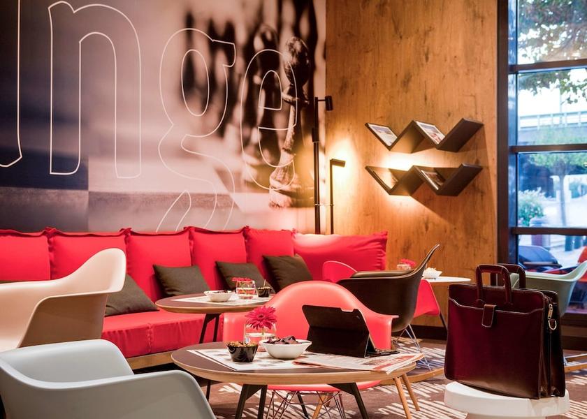 Ile-de-France Clichy Bar