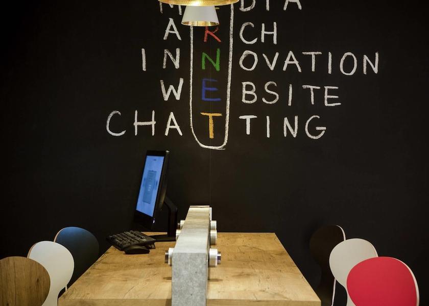 Ile-de-France Clichy Amenity