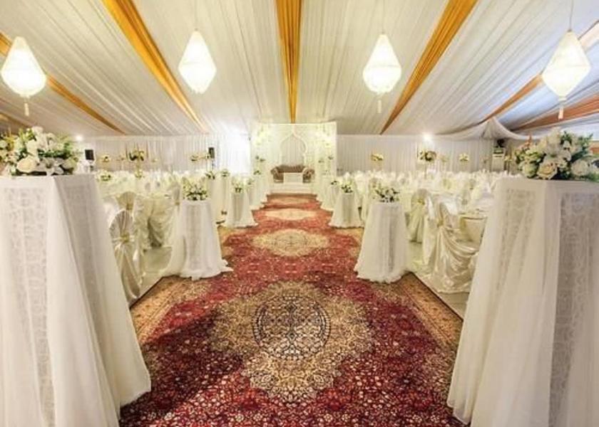  Oran Indoor Wedding