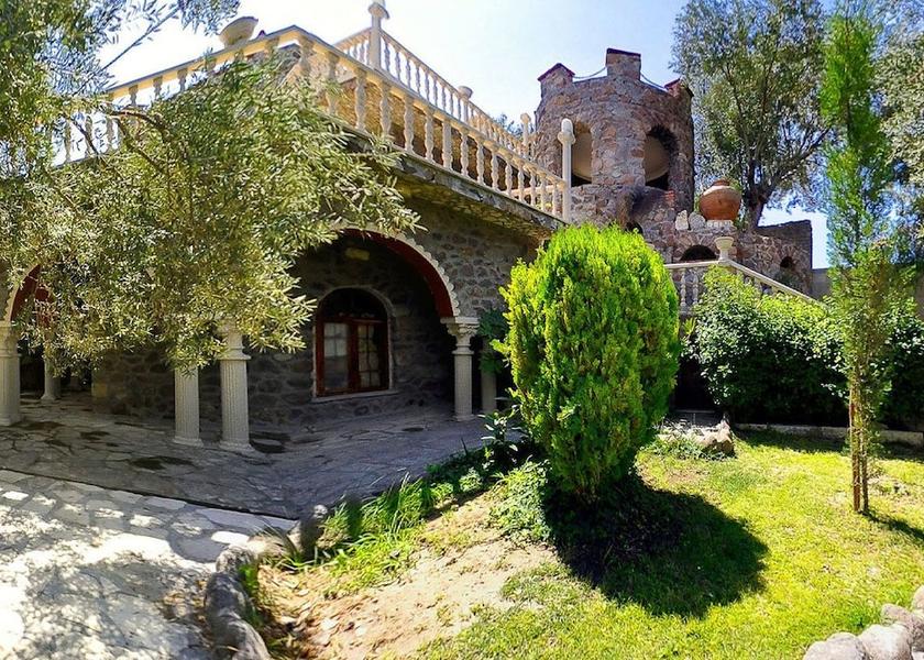 Izmir Dikili Property grounds
