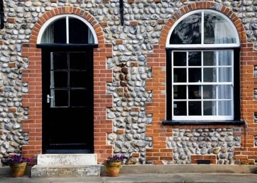 England Cromer Exterior Detail