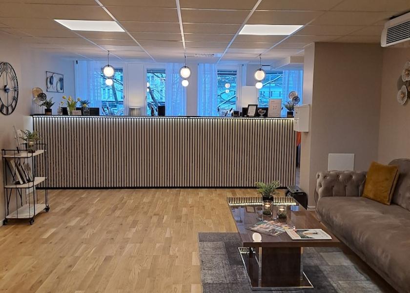 Västmanland County Vasteras Reception