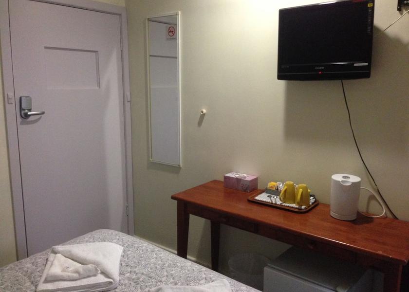 Victoria Melbourne Room