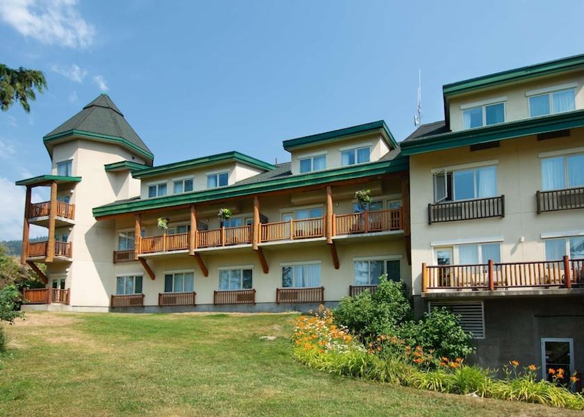 British Columbia Revelstoke Exterior