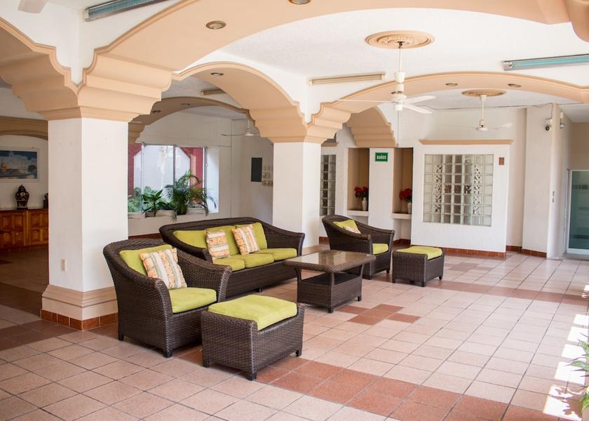 Michoacán Lazaro Cardenas Lobby sitting area
