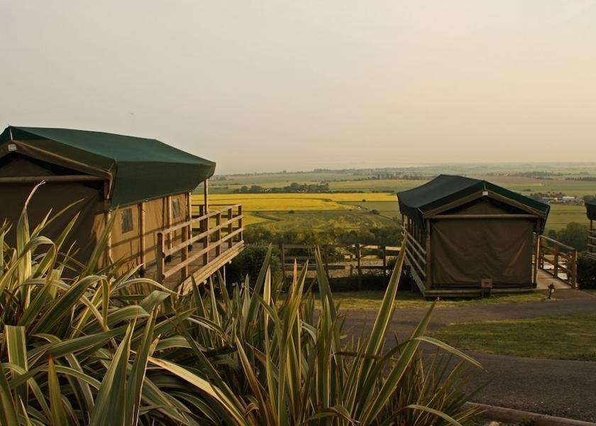 England Hythe Property Grounds