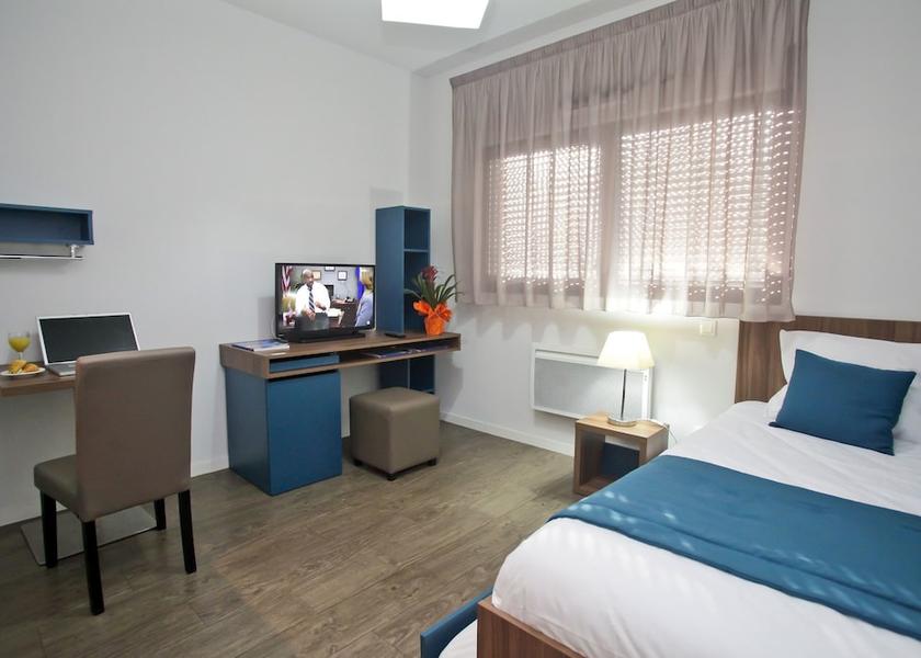 Centre-Loire Valley Tours Room
