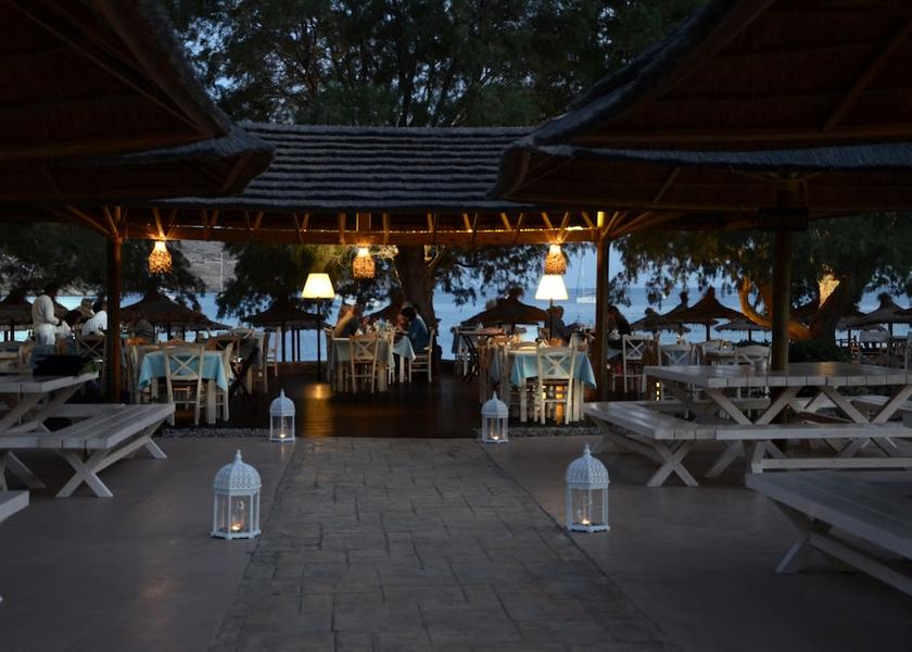 South Aegean Kea Outdoor Dining