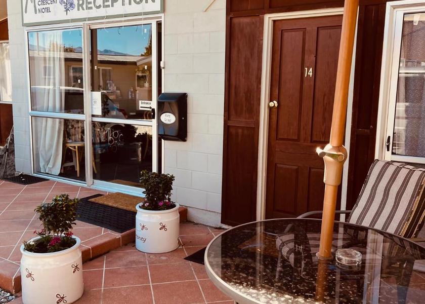 Otago Wānaka Hotel Exterior