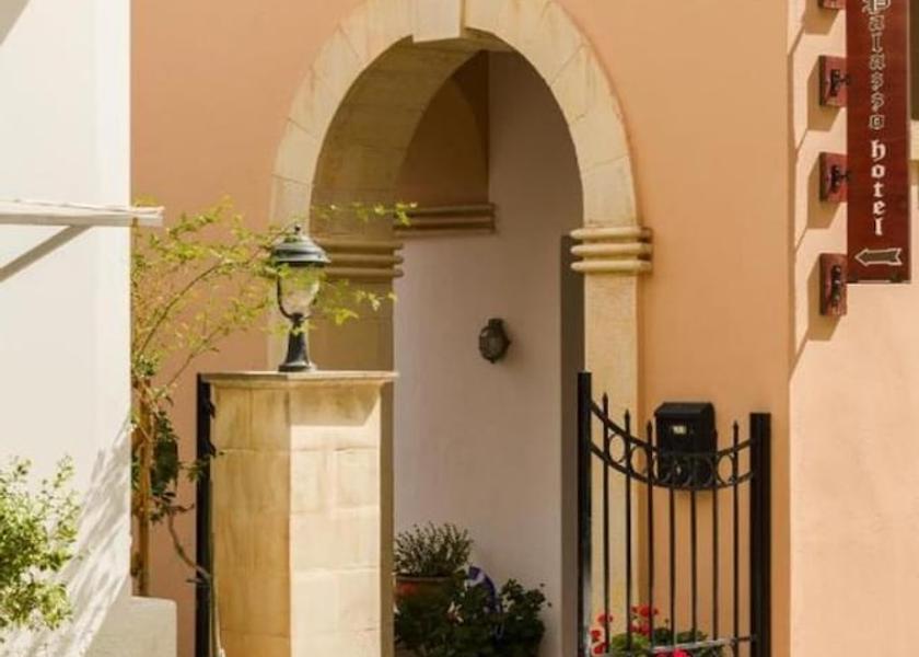 Crete Agios Nikolaos Terrace