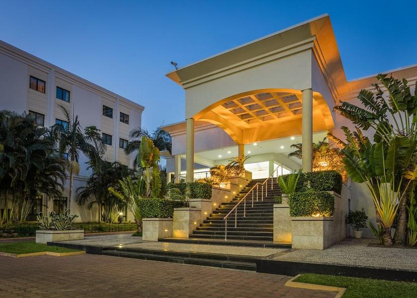  Maputo Exterior Detail