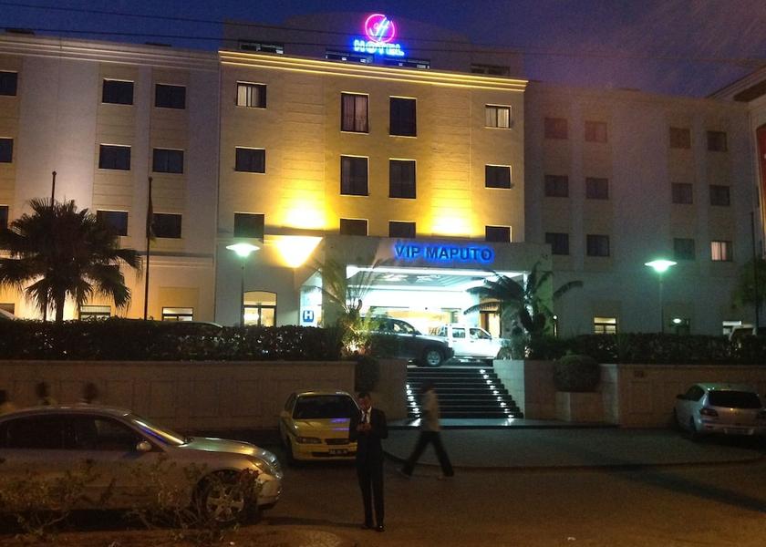 Cidade de Maputo Maputo Front of property - evening/night