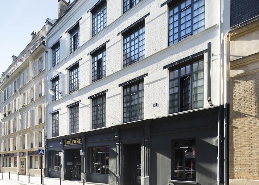Île-de-France Paris Front of property