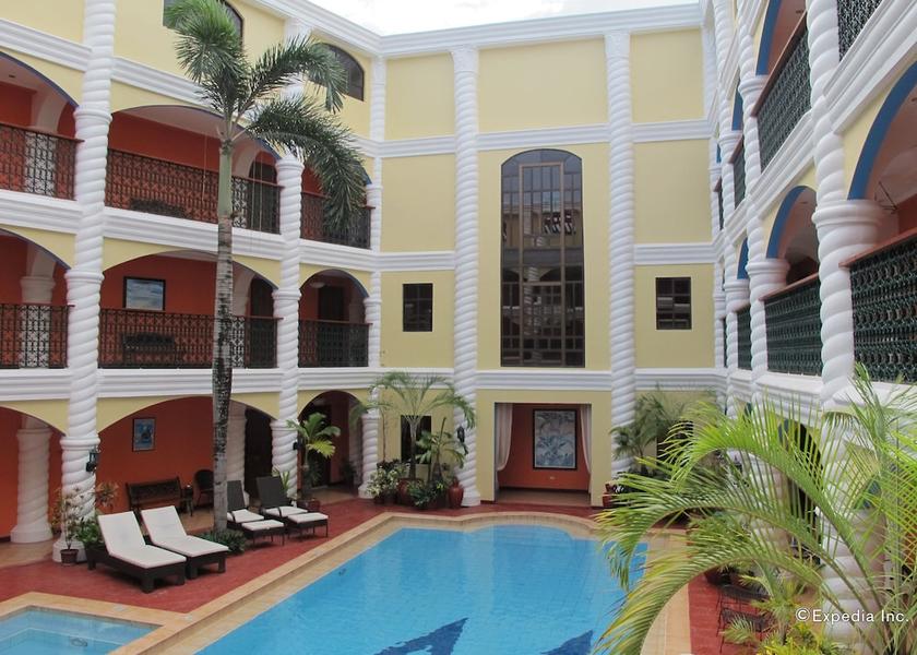 Mimaropa Puerto Galera Outdoor pool