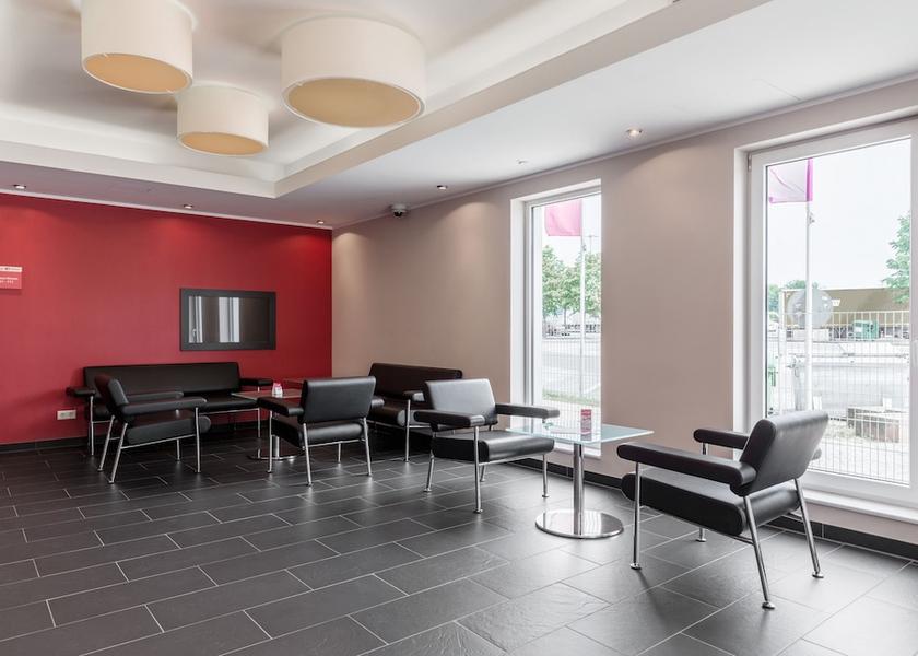 Bavaria Weibersbrunn Lobby sitting area