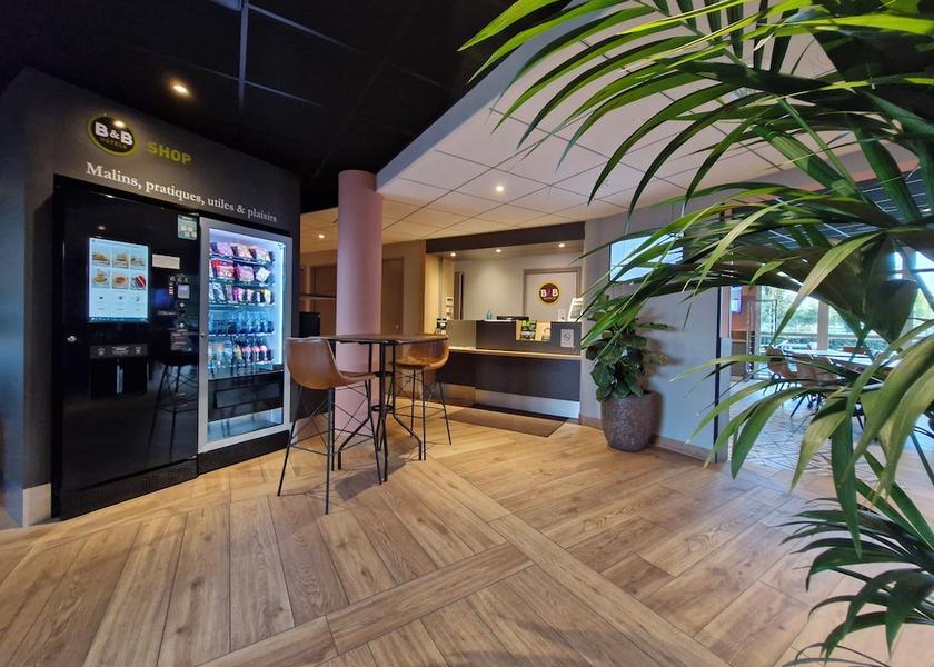 Auvergne-Rhone-Alpes Riom Primary image