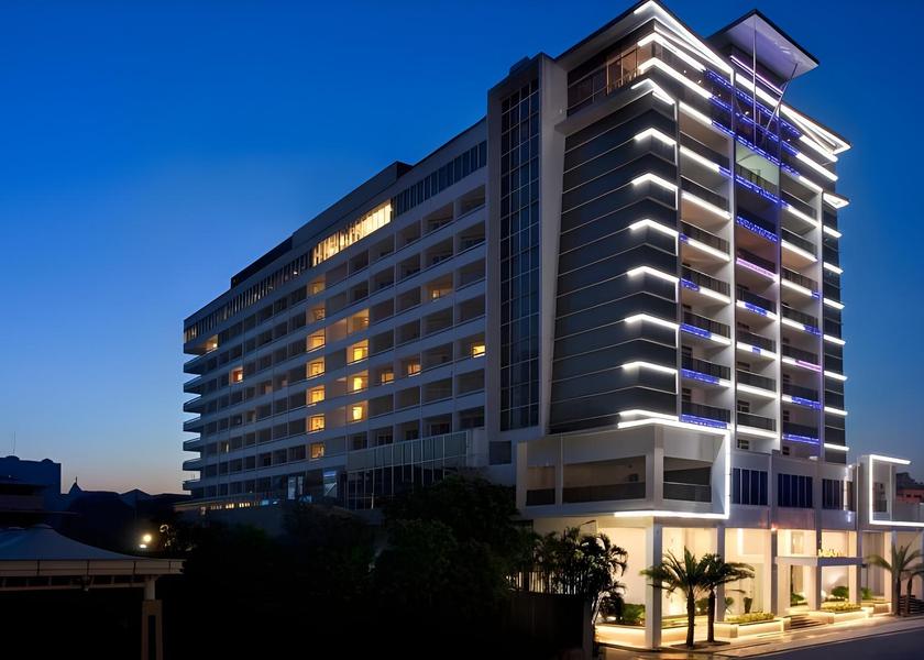  Pasay Hotel Exterior