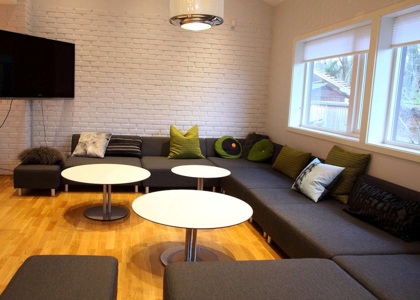 Oslo Lounge