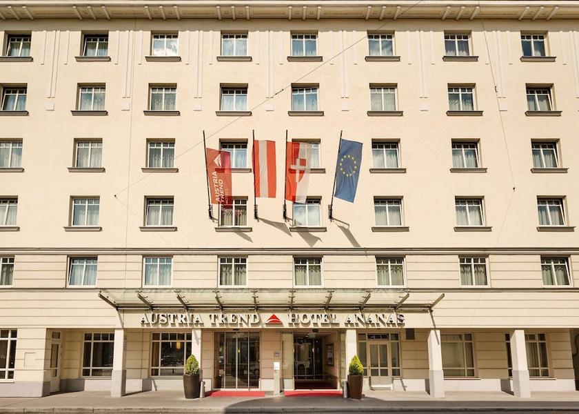 Vienna (state) Vienna Exterior Detail