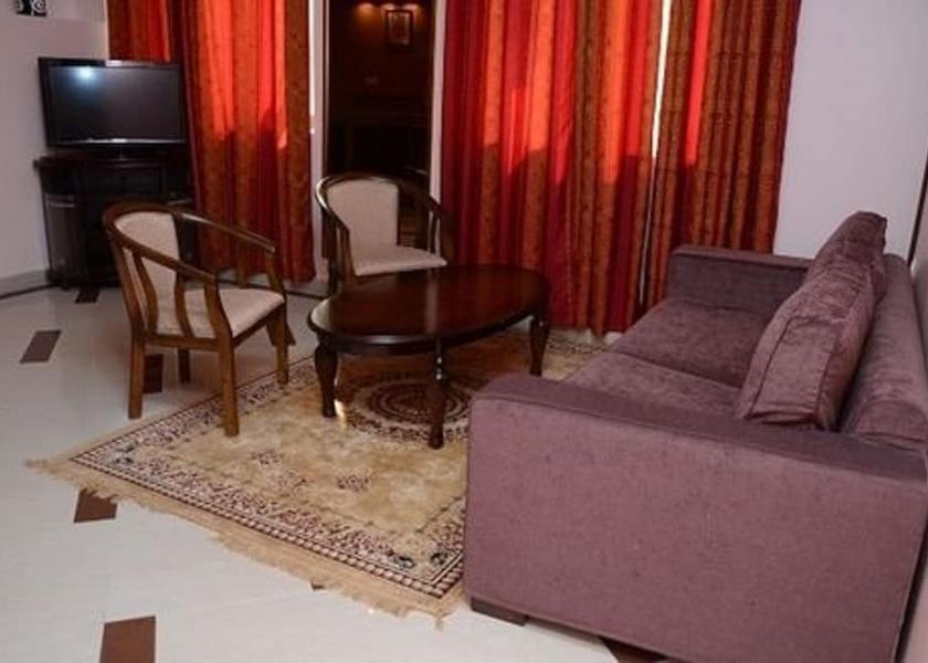  Oran Lobby