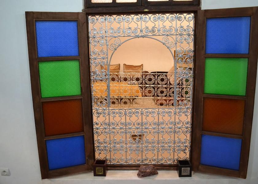  Fes Interior Entrance