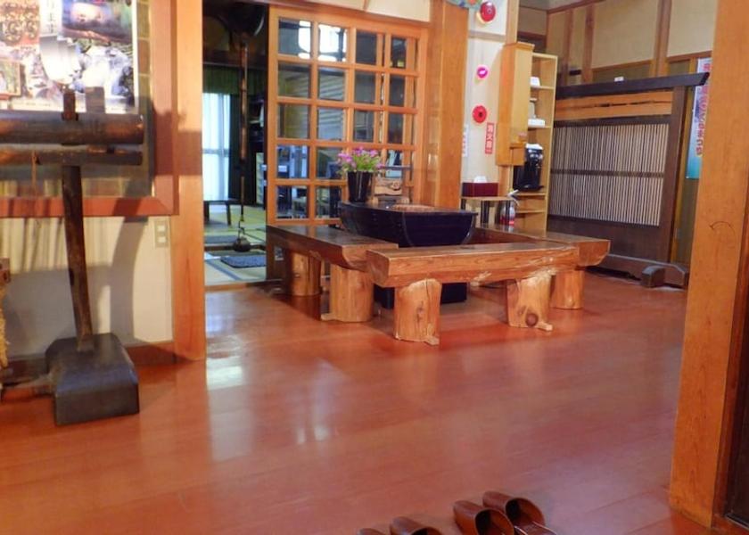 Gifu Takayama Lobby