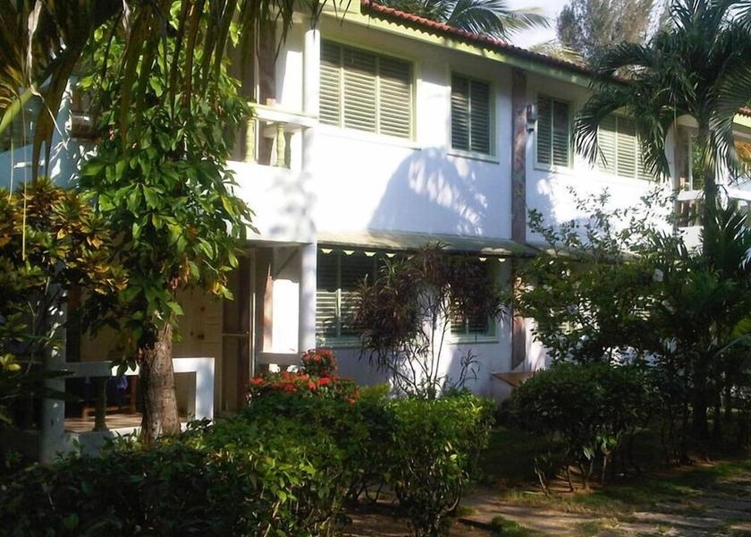 Samana Las Terrenas Exterior Detail