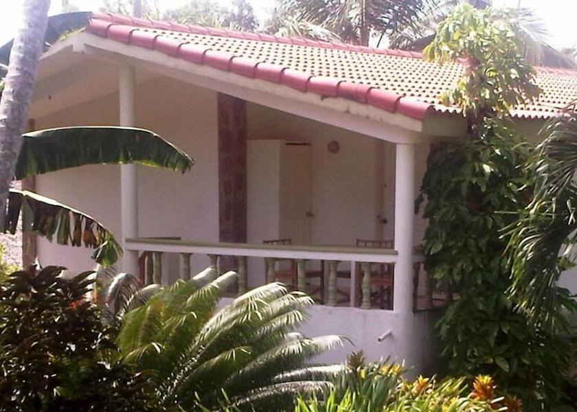 Samana Las Terrenas Exterior Detail