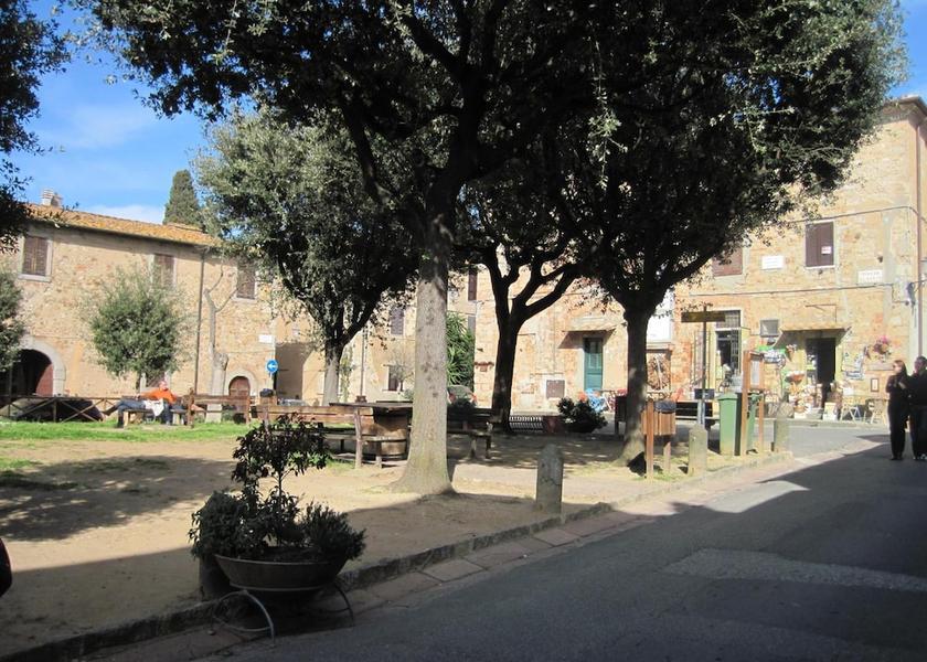 Tuscany Cecina Exterior